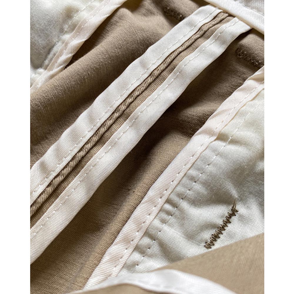 アメカジ　「ラッキーレッドドローコード」付き 2本タック入りチノパンツ